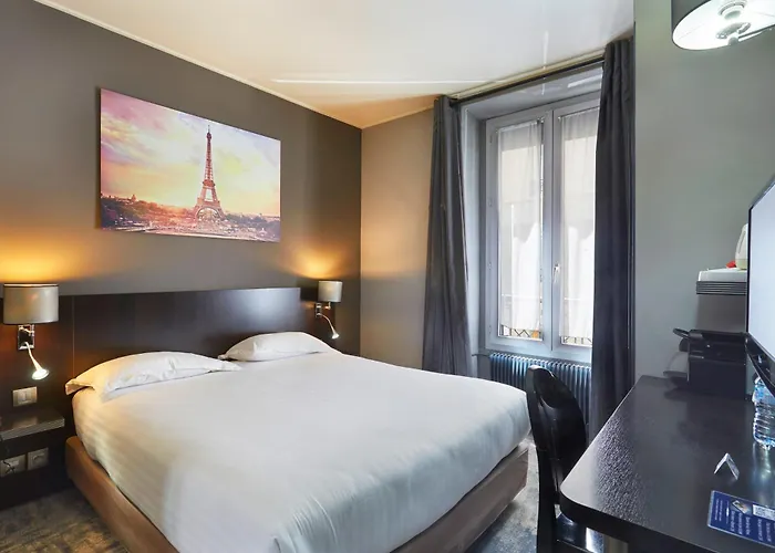 Logis Hotel Jardin De Villiers Parigi