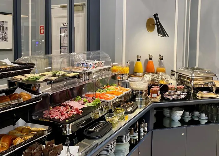 Hotel Central Saint Germain Parigi